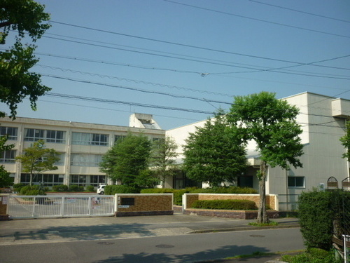 可児市立桜ケ丘小学校